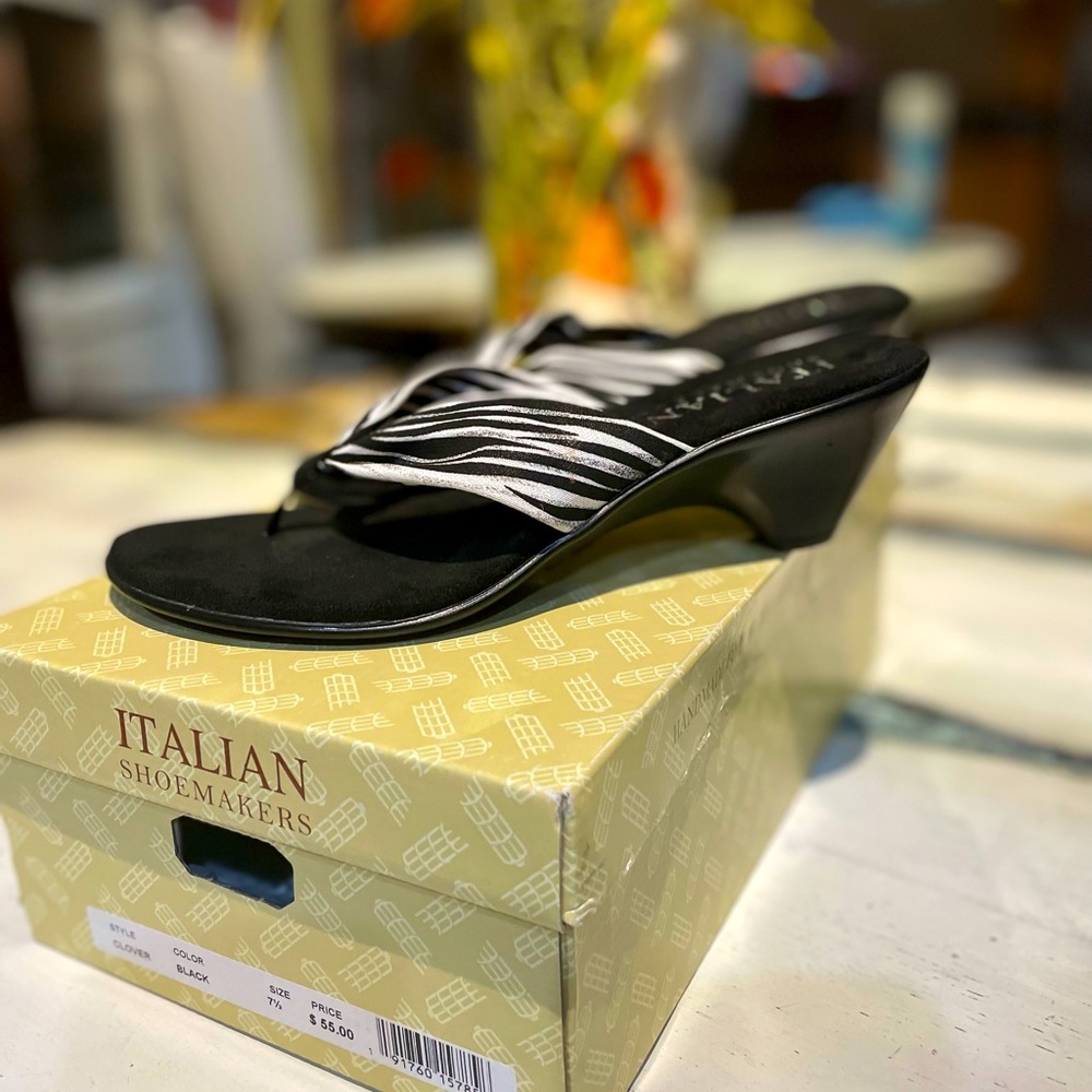 Italian Shoemakers Slip On Black WhIte Zebra Low Wedge Sandal NWT MADE IN ITALY
